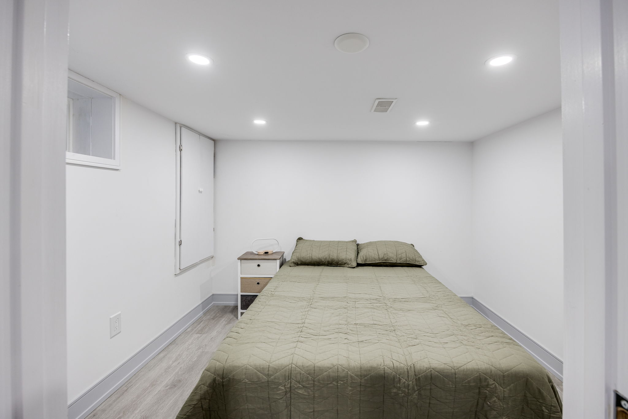 Toronto property showcase — delivered property photograph 14