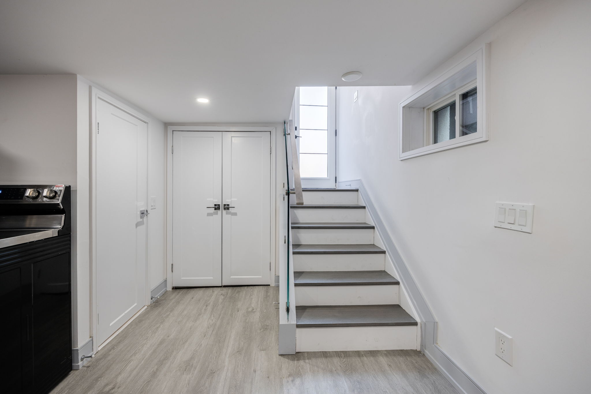 Toronto property showcase — delivered property photograph 17