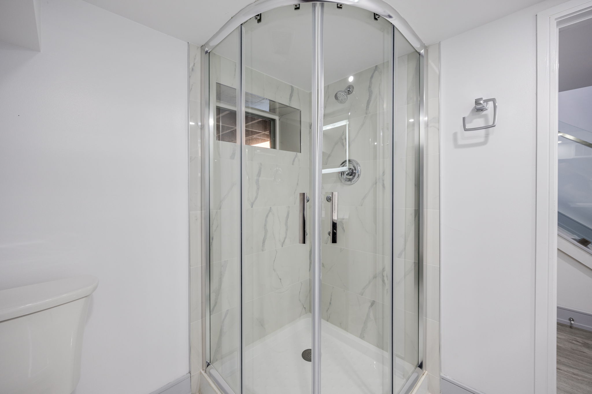 Toronto property showcase — delivered property photograph 19