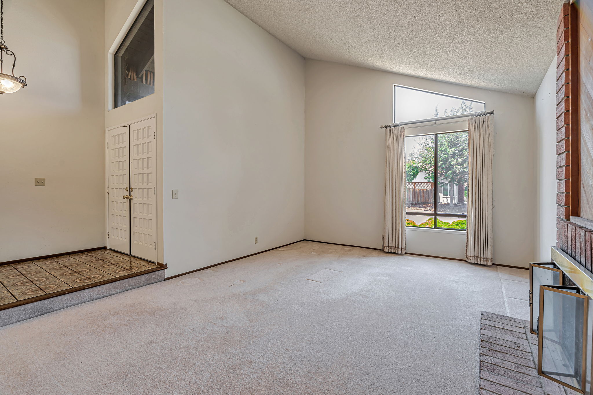007_668 Litton Ct
