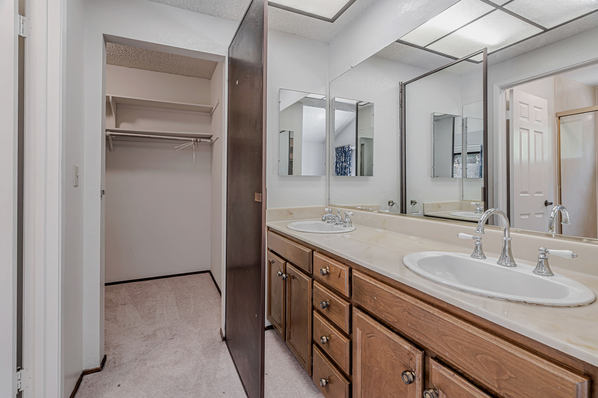 030_668 Litton Ct