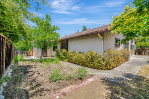 044_668 Litton Ct