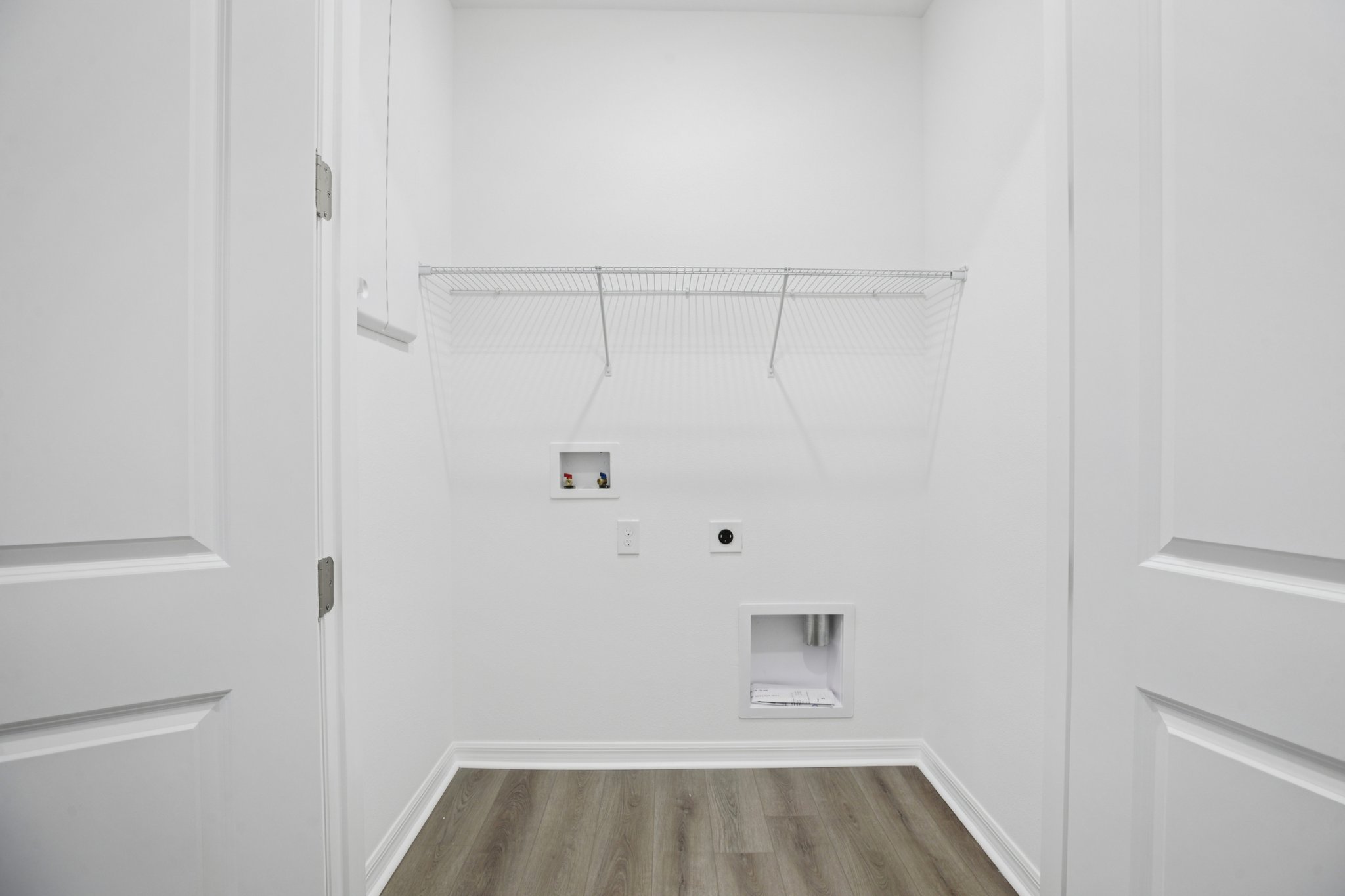 Saunter Dr-S3012-028.jpg