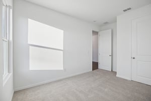 Saunter Dr-S3012-022.jpg