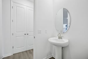 Saunter Dr-S3012-027.jpg