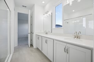 Saunter Dr-S3012-034.jpg