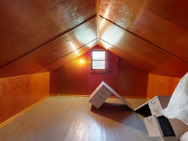  Photo 33
