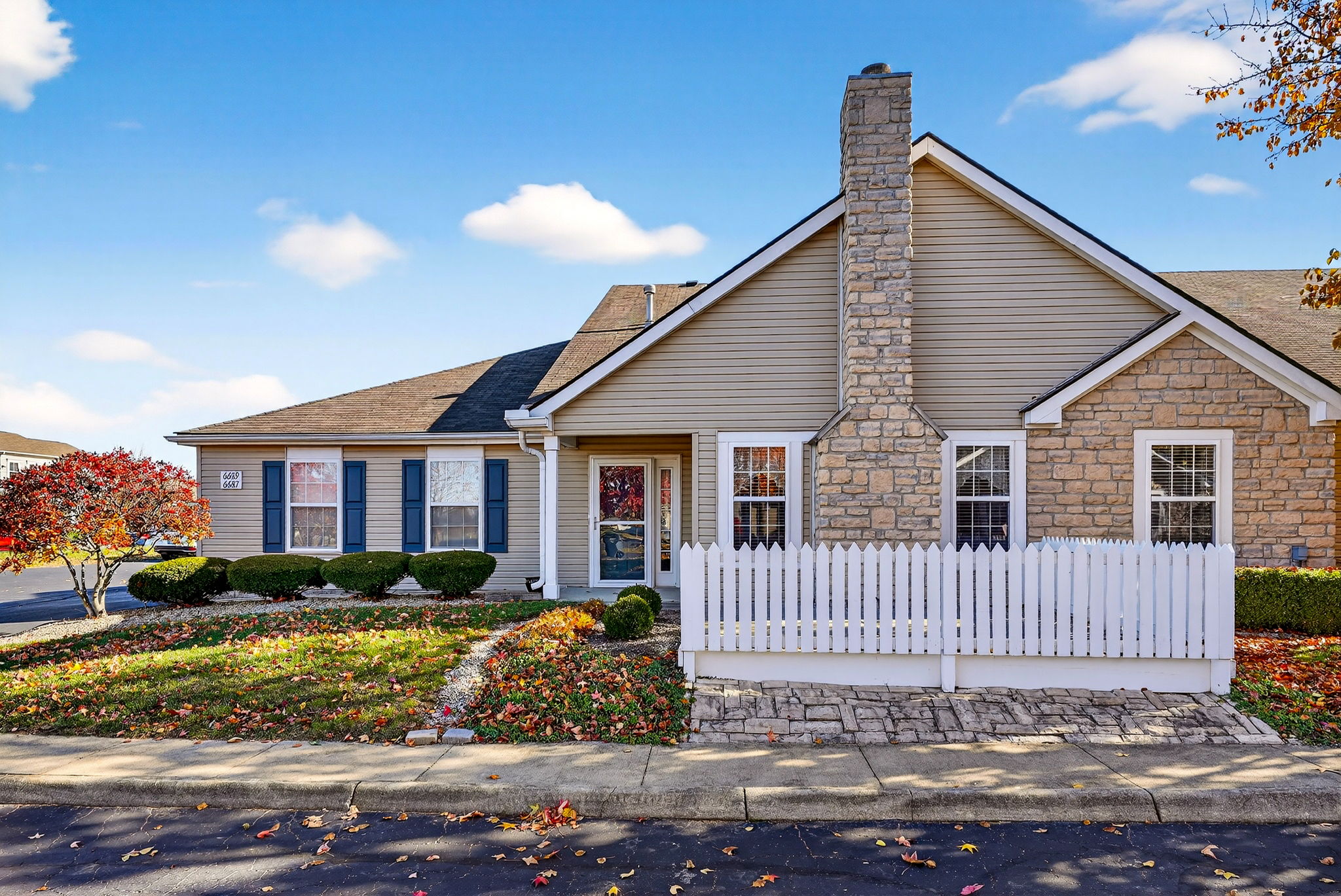 6687 Eagle Ridge Lane Front