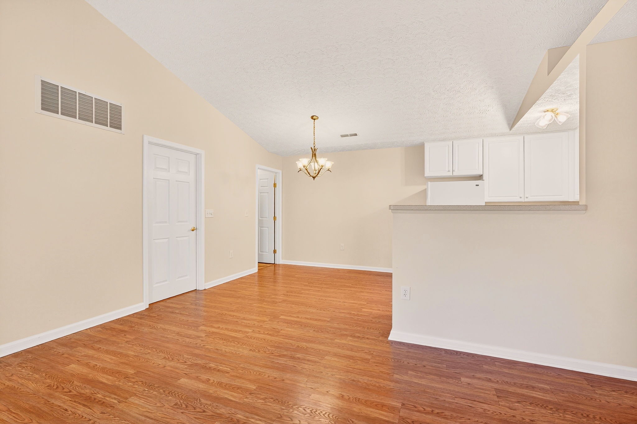 6687 Eagle Ridge Lane Interior 00004