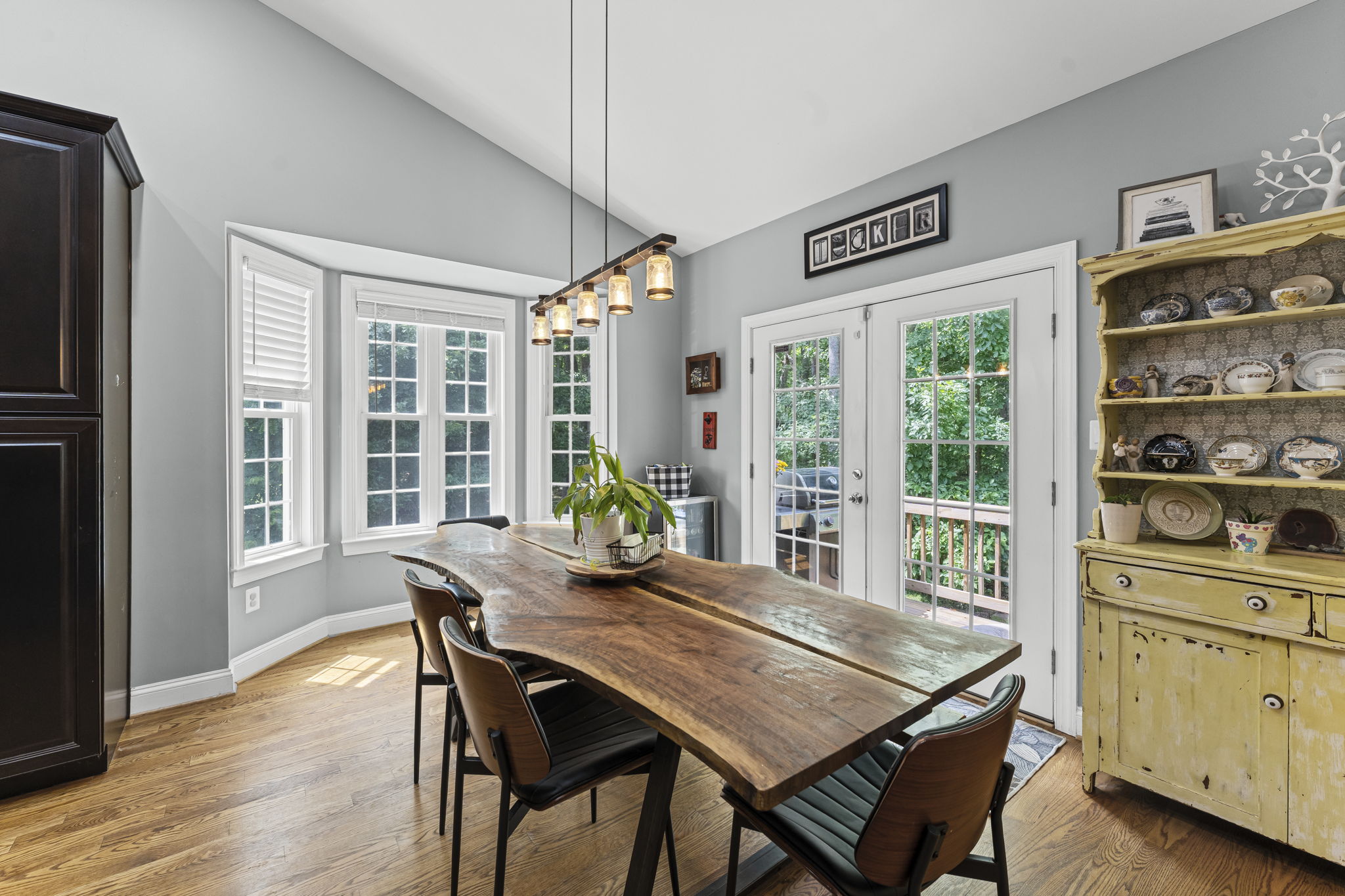  Photo 27