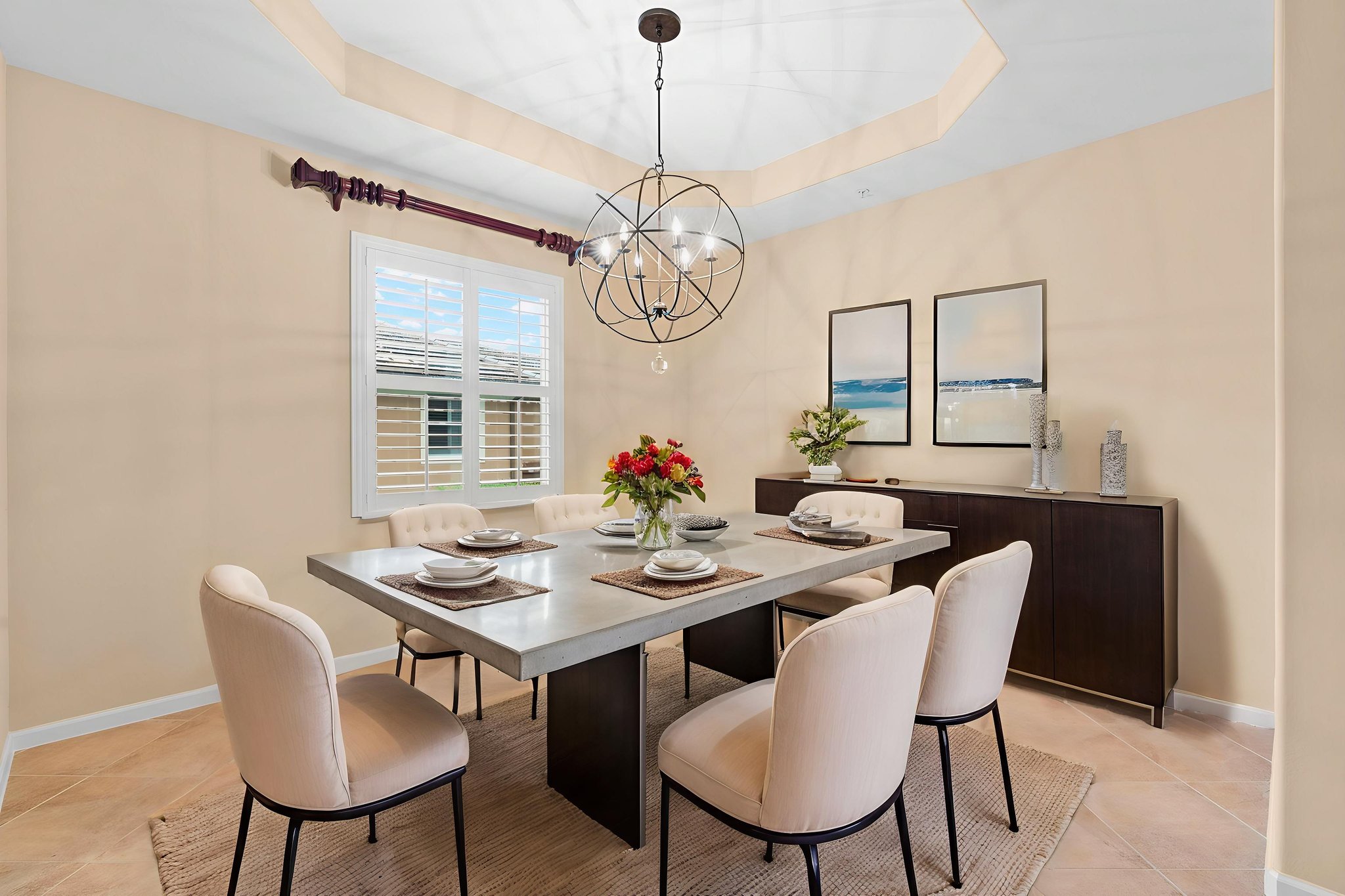 DSC02241 virtually staged.jpeg