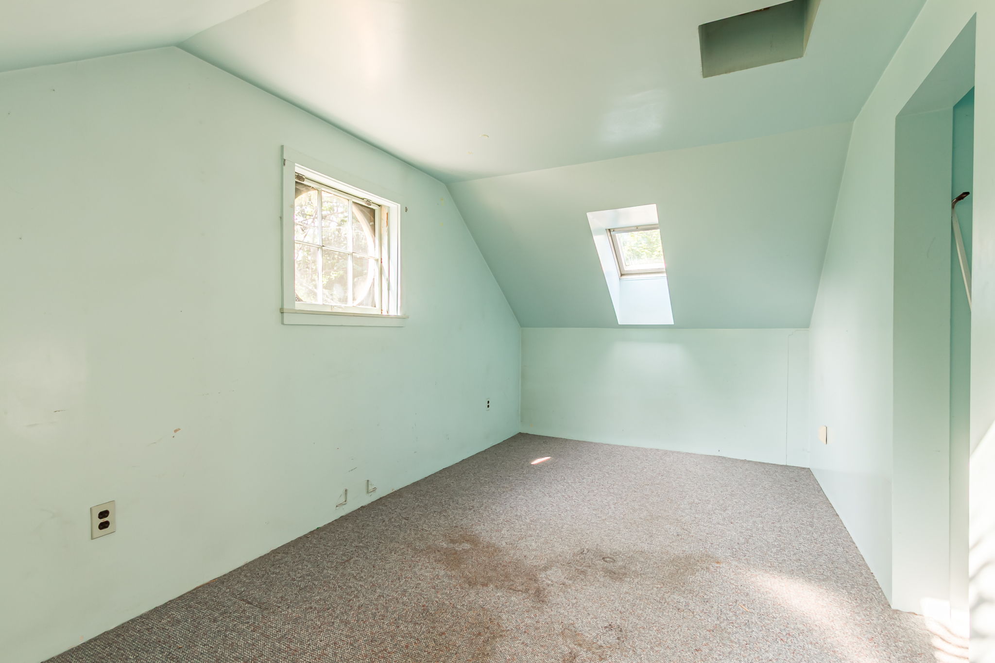3rd Upstairs Bedroom