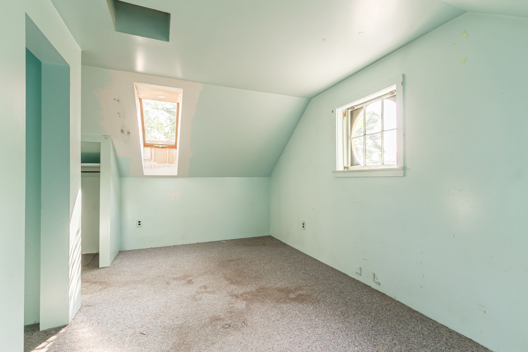 3rd Upstairs Bedroom