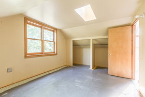 2nd Upstairs Bedroom