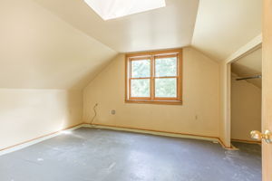 2nd Upstairs Bedroom