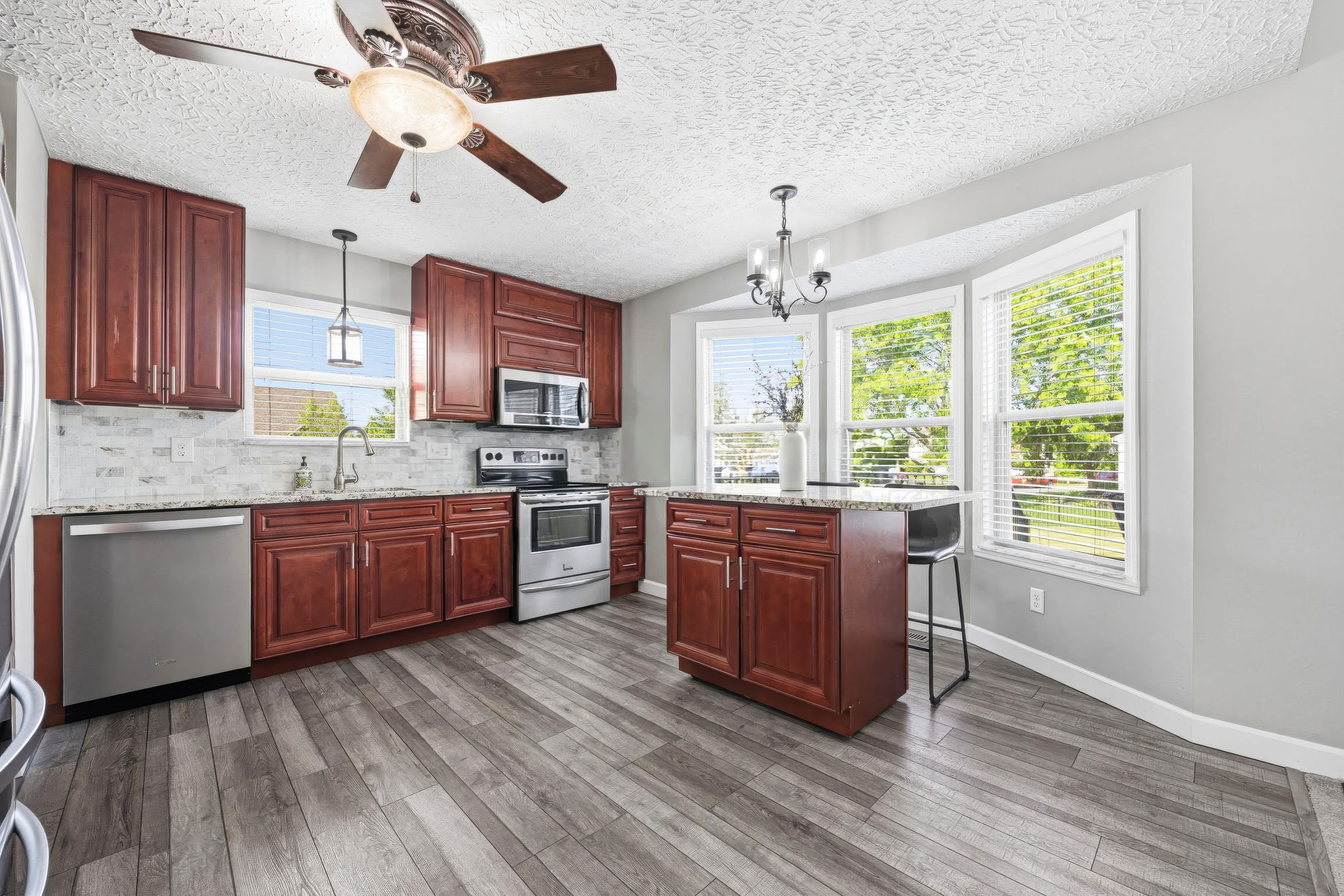 V.J. - 6689 Wycliffe Pl, Westerville-16
