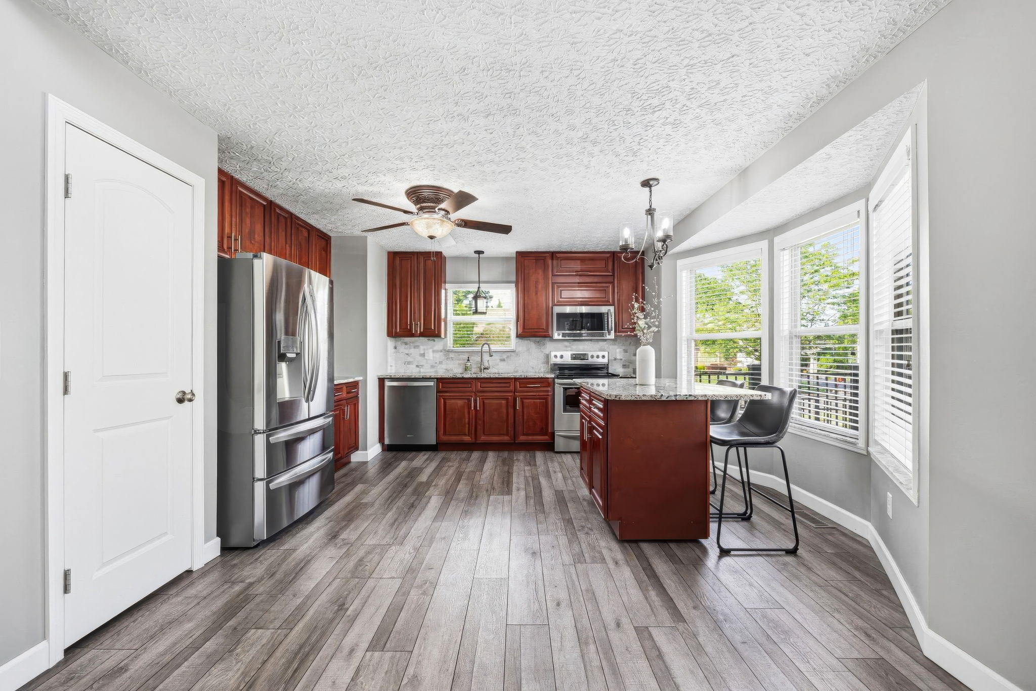 V.J. - 6689 Wycliffe Pl, Westerville-19