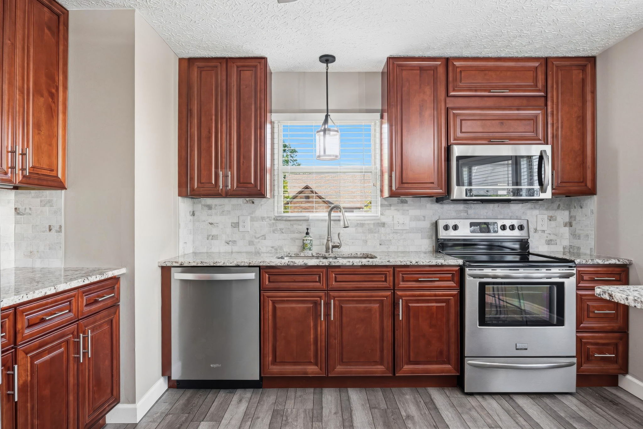 V.J. - 6689 Wycliffe Pl, Westerville-20