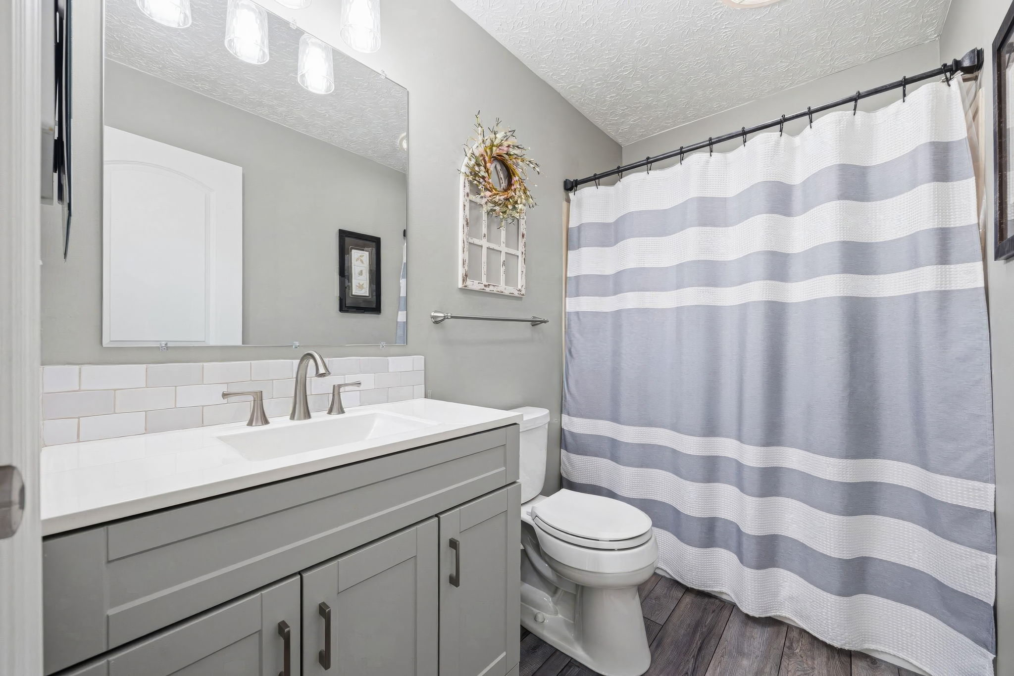 V.J. - 6689 Wycliffe Pl, Westerville-23