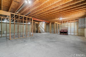  Photo 37