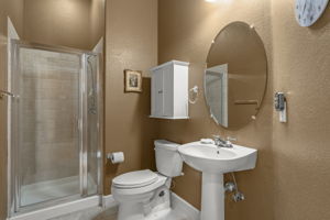  Photo 31