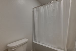  Photo 37