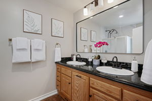 20 - Primary Bathroom