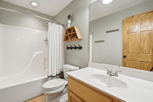 Photo 23