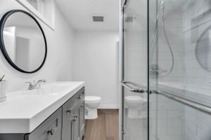  Photo 74