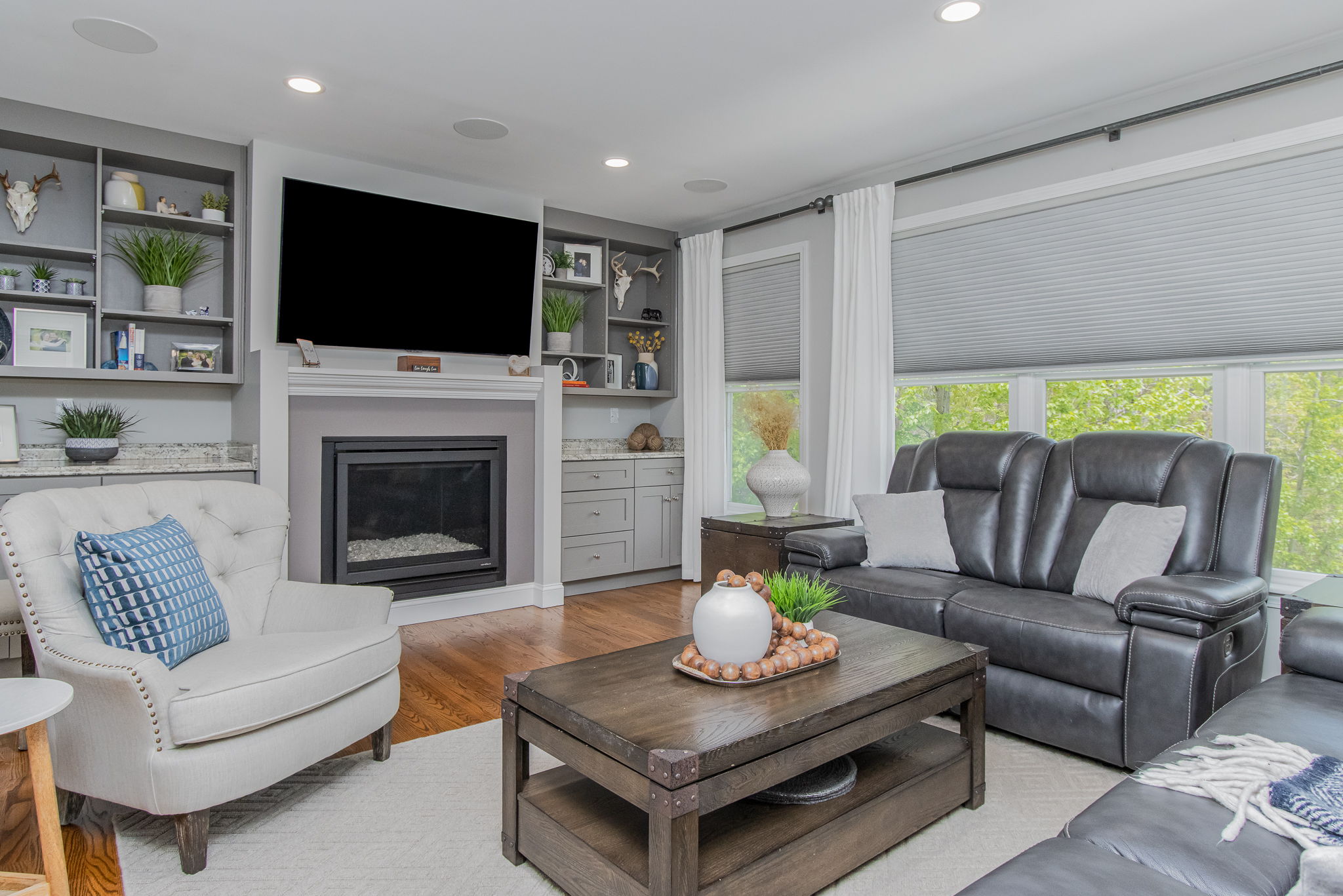 LivingRoom-1