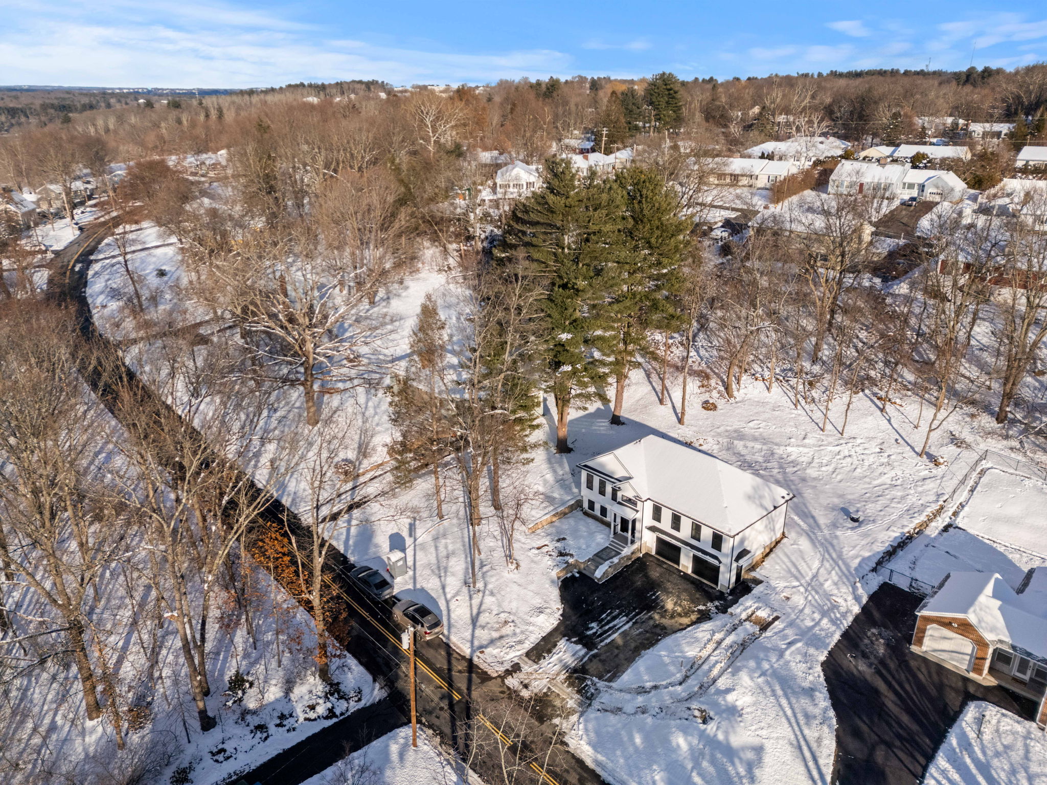 67 Hood Rd, Tewksbury, MA 01876, USA Photo 6