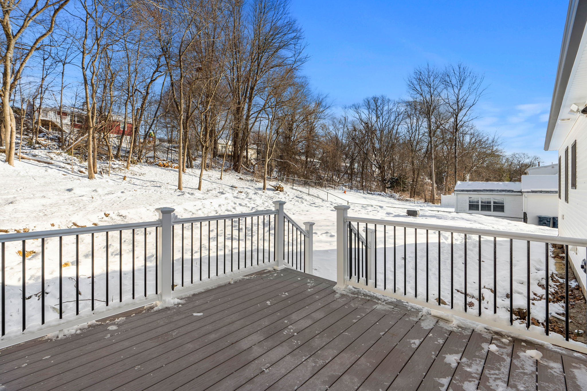 67 Hood Rd, Tewksbury, MA 01876, USA Photo 16