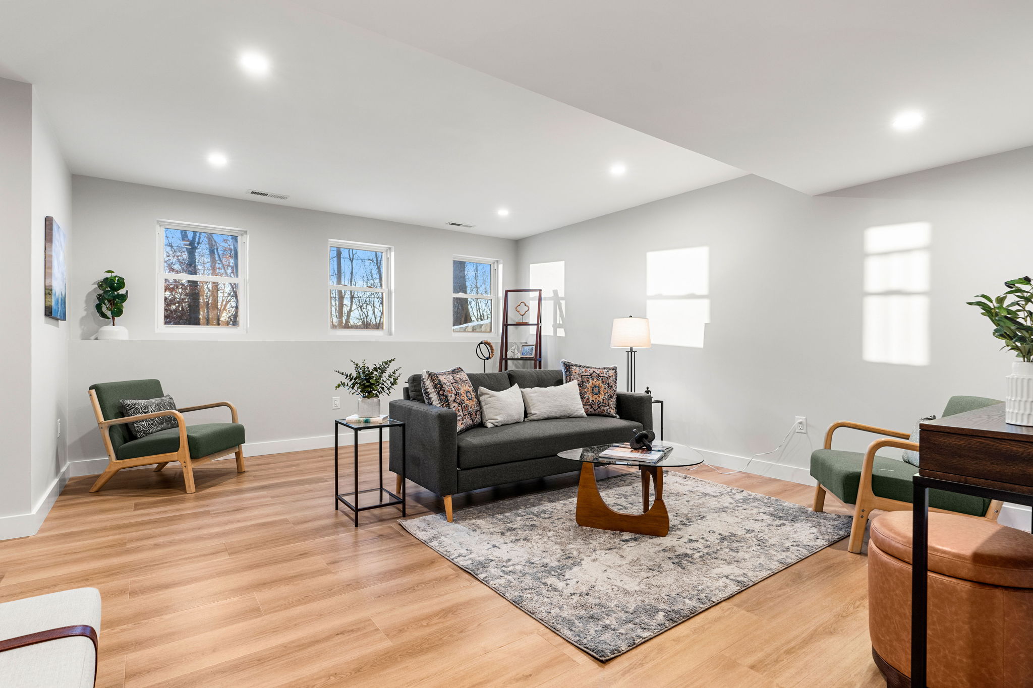 67 Hood Rd, Tewksbury, MA 01876, USA Photo 49