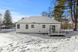 67 Hood Rd, Tewksbury, MA 01876, USA Photo 12