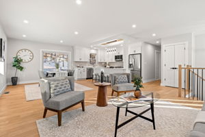 67 Hood Rd, Tewksbury, MA 01876, USA Photo 23