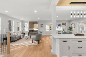 67 Hood Rd, Tewksbury, MA 01876, USA Photo 30