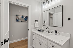 67 Hood Rd, Tewksbury, MA 01876, USA Photo 31