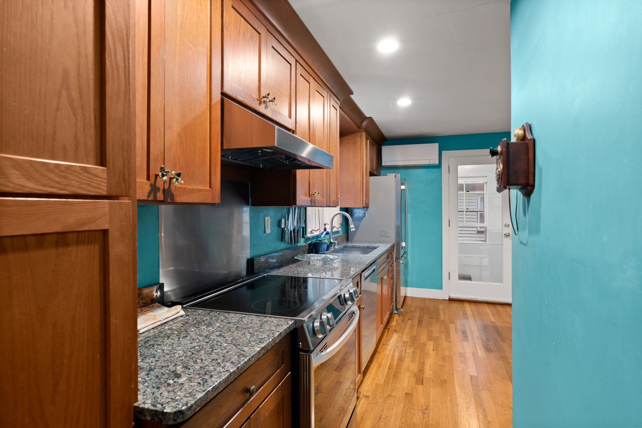 67 Maple St, Milton, MA 02186, USA Photo 31