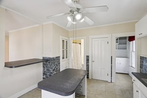 Neil St-S0704-026.jpg