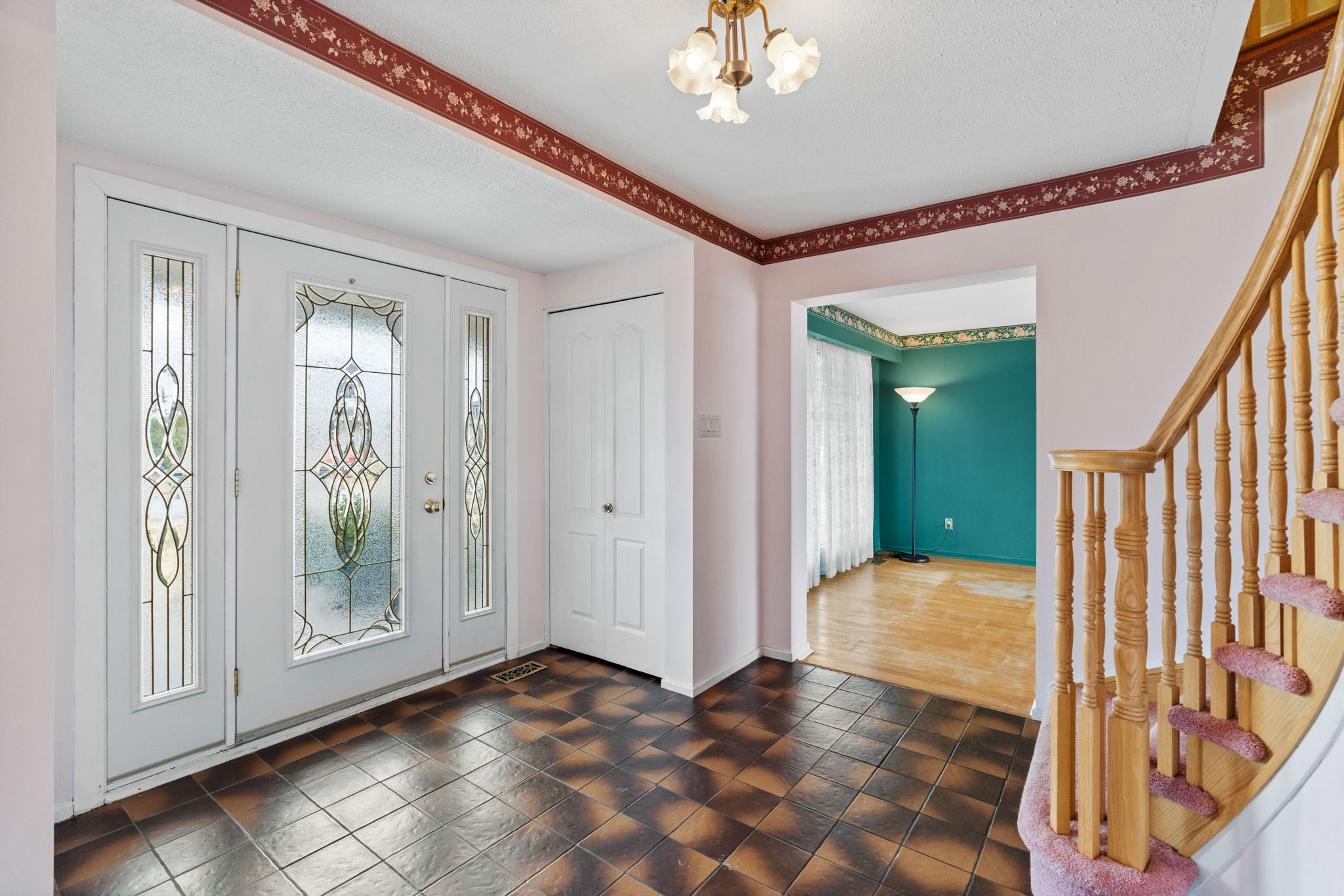 67 Parkland Crescent, Ottawa, ON K2H 5V5 Inside Ottawa Media