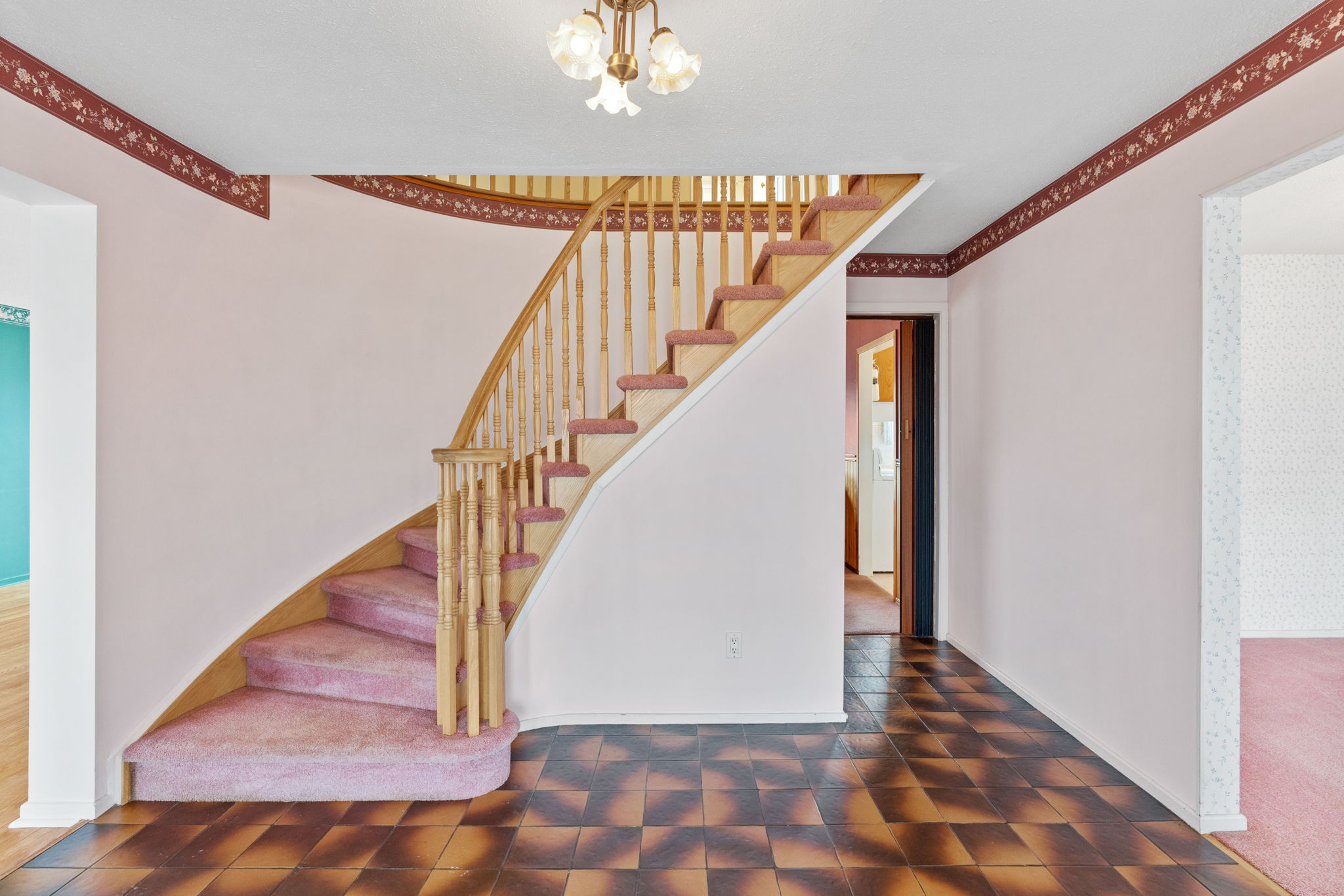 67 Parkland Crescent, Ottawa, ON K2H 5V5 Inside Ottawa Media