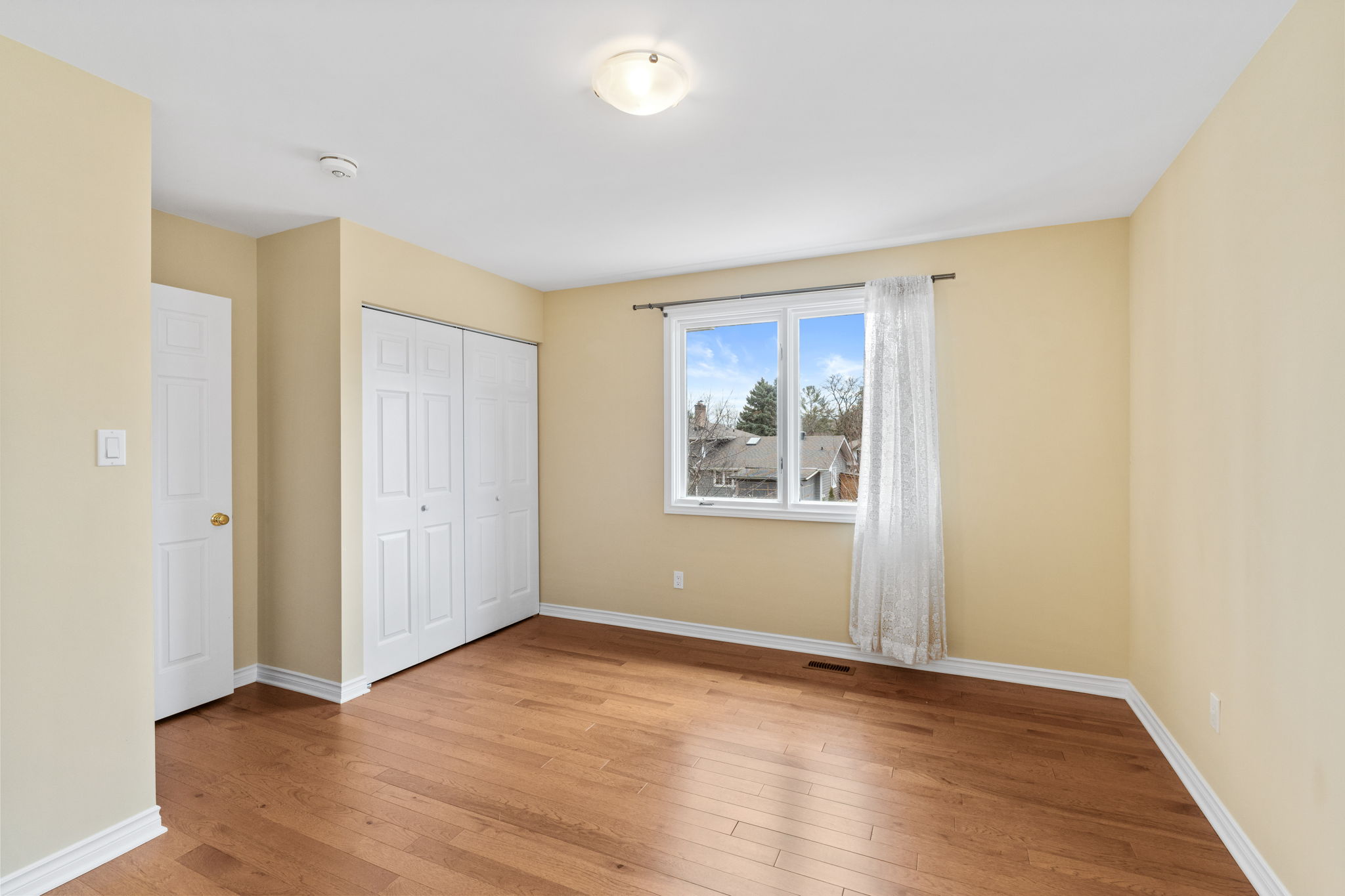 67 Parkland Crescent, Ottawa, ON K2H 5V5 Inside Ottawa Media