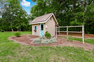 Shed