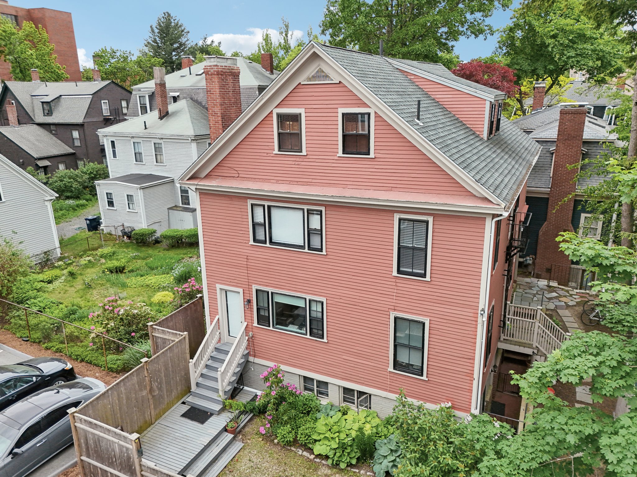 Walker St 3-2105-025.jpg