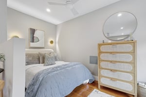 Walker St 3-2105-017.jpg