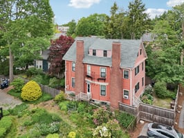 Walker St 3-2105-023.jpg