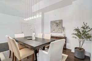 Clarendon Dr-S2304-018.jpg