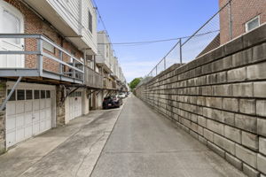  Photo 35