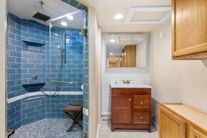 Basement multi-function steam shower with 7 heads