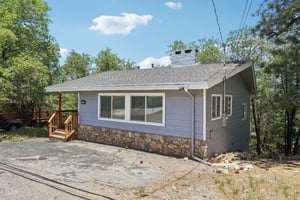 Villa Grove Ave-1306-002.jpg
